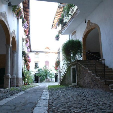 Villa Bertagnolli - Locanda Del Bel Sorriso เตรนโต ภายนอก รูปภาพ