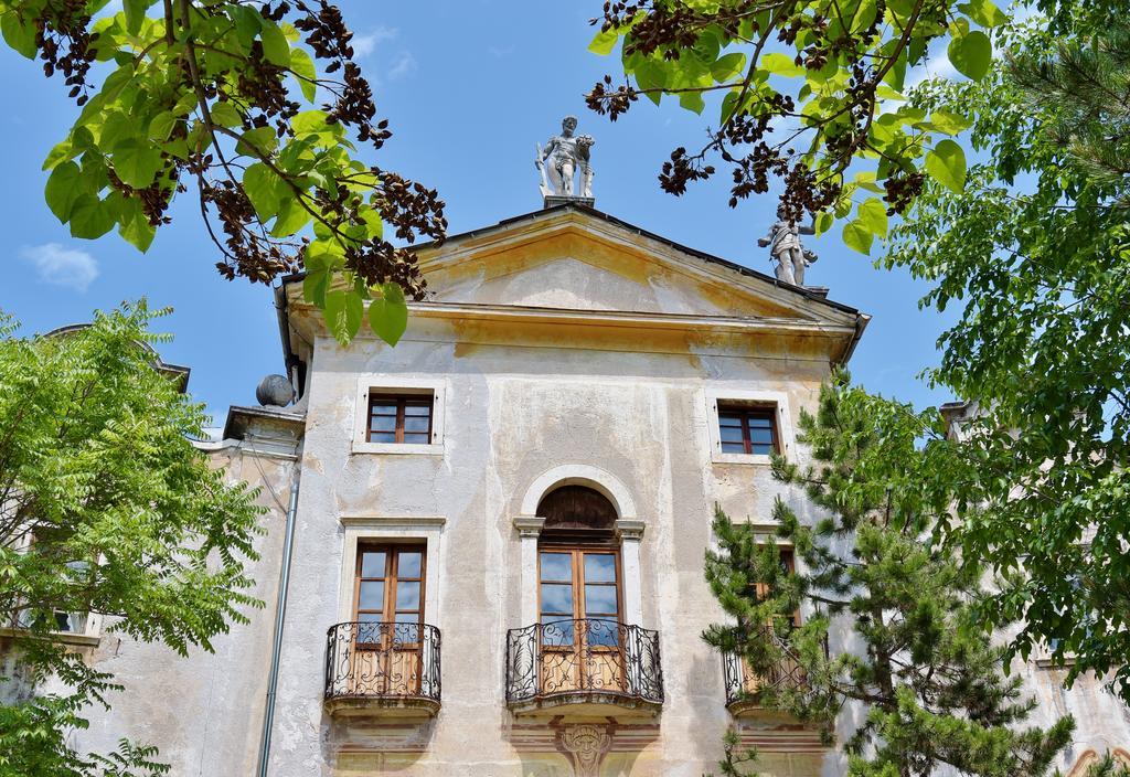 Villa Bertagnolli - Locanda Del Bel Sorriso เตรนโต ภายนอก รูปภาพ